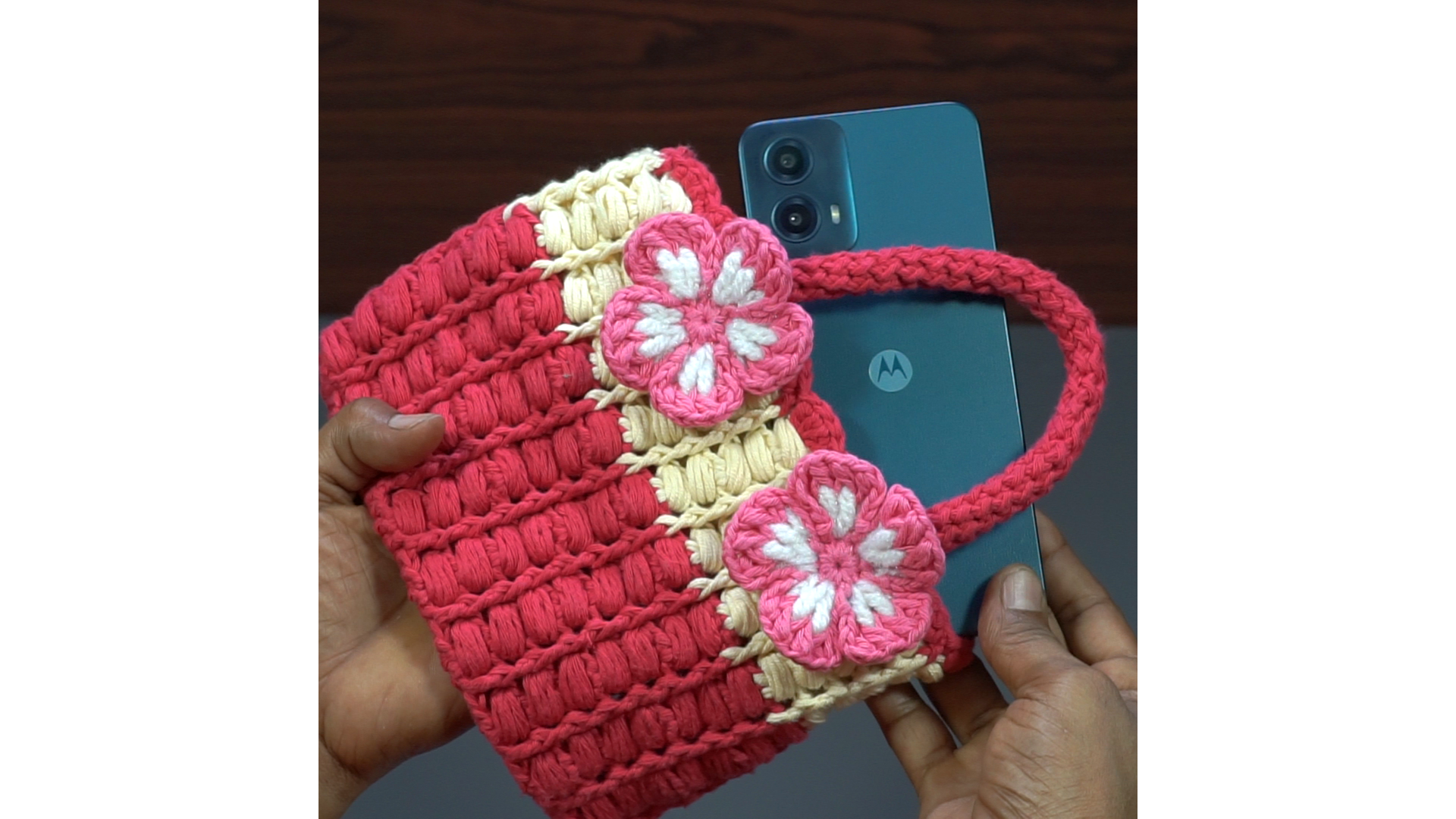 Handmade Mobile Carry Bag - Image 4