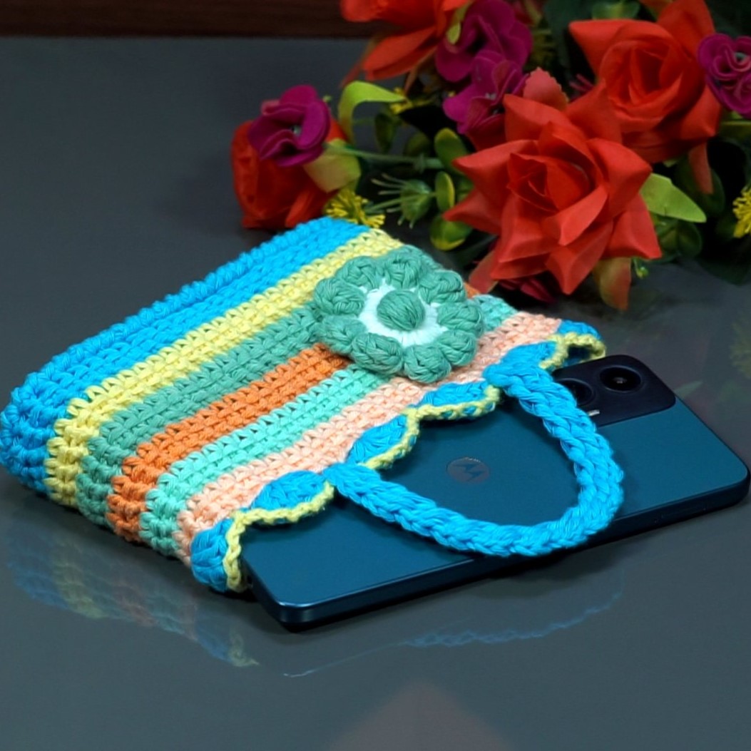 Multicolour Woolen Handbag- Cute & Compact - Image 2
