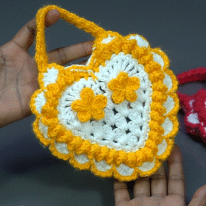 Handmade Woolen Heart Shaped Bag For Mobile
